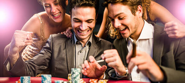 kisses by the luck at poker